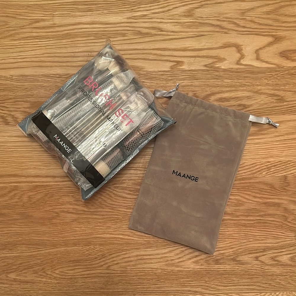 MAANGE Professional Brush Set with Pouch ESPRESSO COLOR